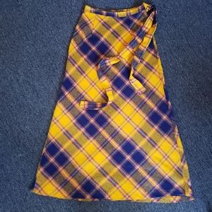 Vintage high waisted plaid skirt